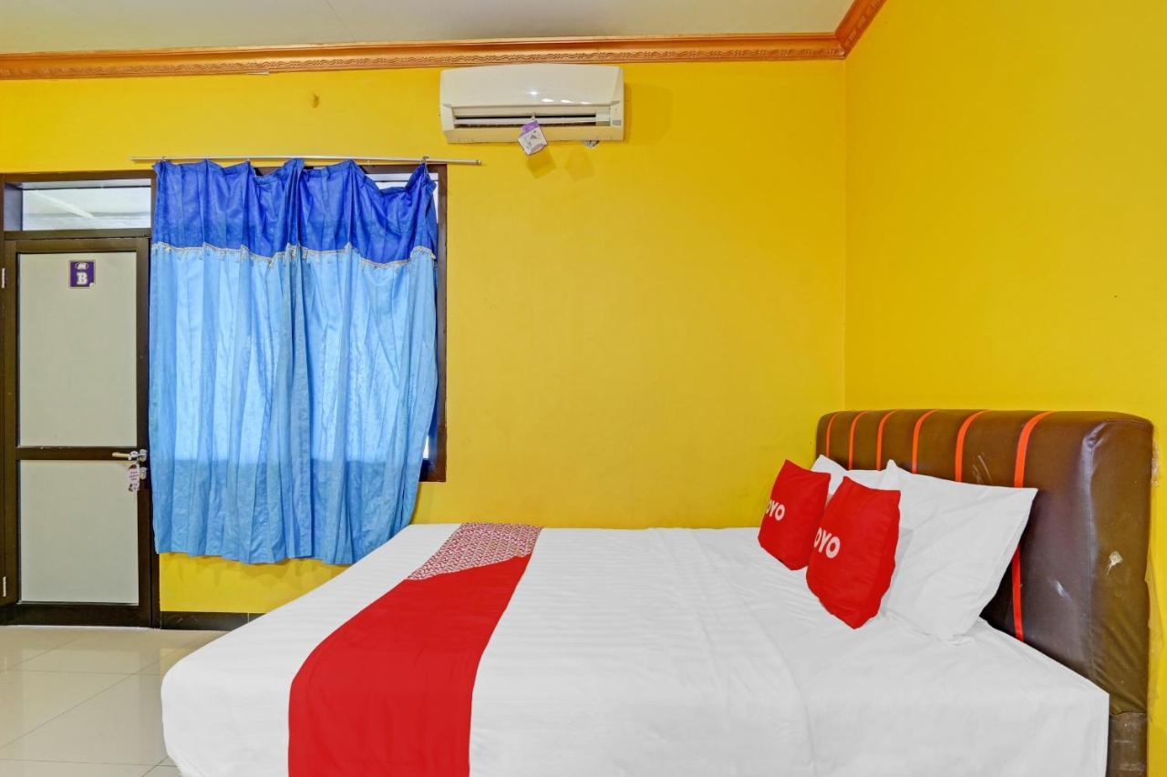 Oyo 90796 Hotel Mulya Indah Tambakmulya Dış mekan fotoğraf